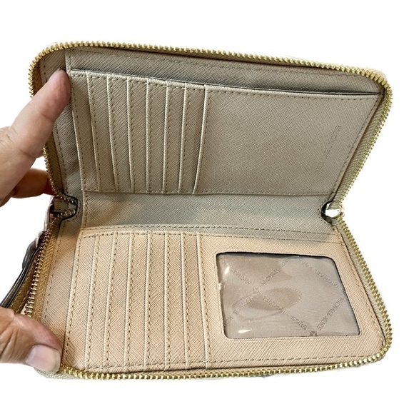 Michael Kors Jet Set Travel Medium Zip Around Phone Holder  - Tan Color - Picture 12 of 14